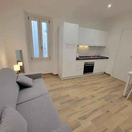 Fleur De Sel -Menton City Center Studio Apartment * 멍똥