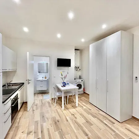 Fleur De Sel -Menton City Center Studio Apartment Lägenhet Menton